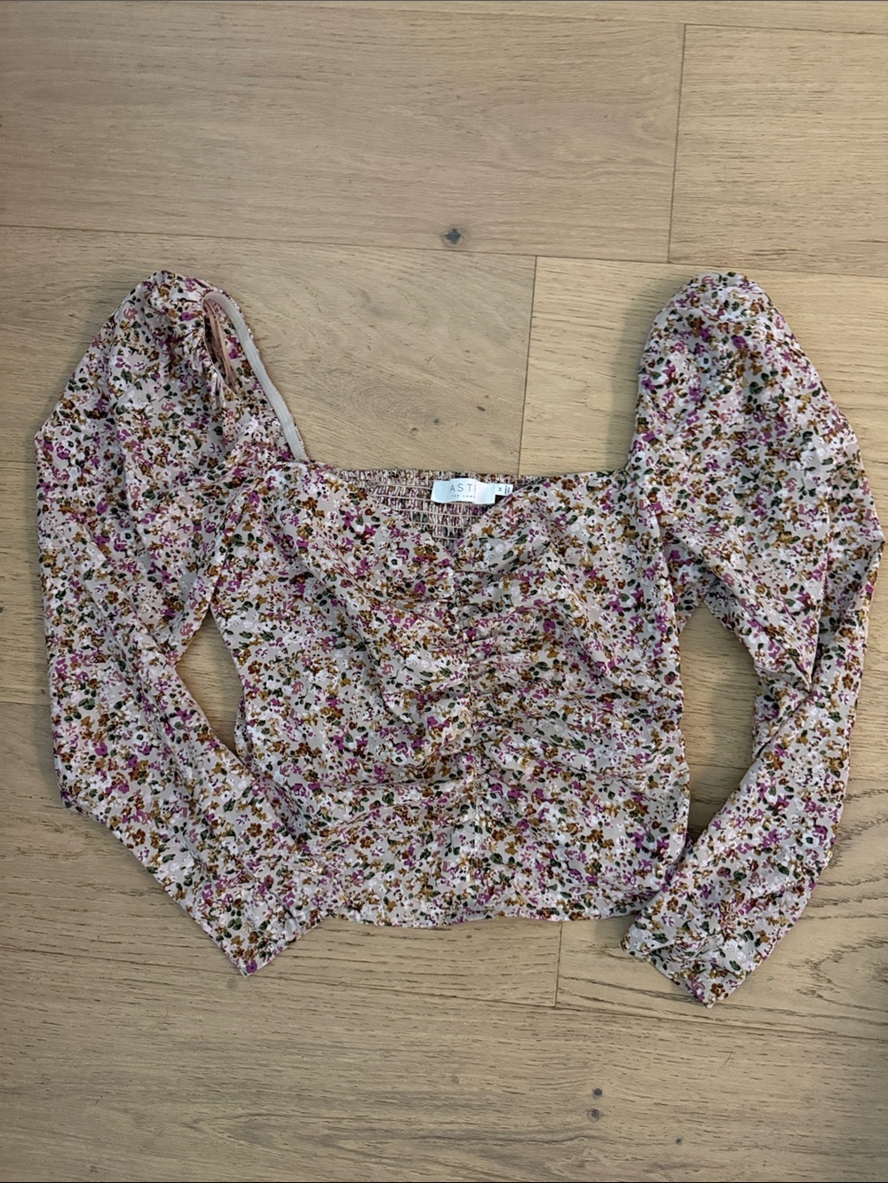 Astr Floral Puff-Sleeve Square-Neck Blouse in Pink